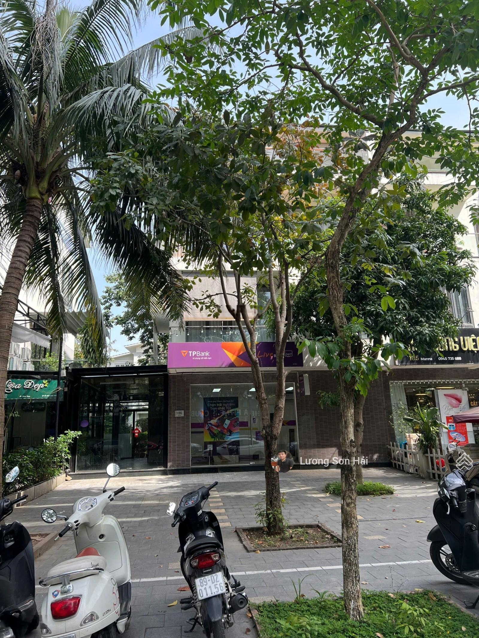 Chính chủ bán biệt thự được kinh doanh tại khu Marina - Ecopark. Hải: 0704725555