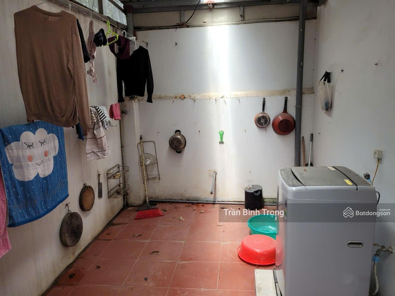 Bán nhà 4 tầng, 100m2, đường Nguyễn Tất Thành, Vĩnh Yên, Vĩnh Phúc, giá 11,5 tỷ, 100m2