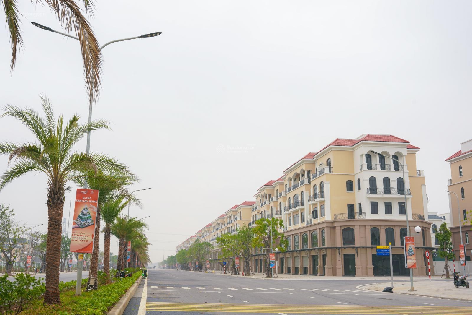 Bán nhà phố shophouse dãy Chà Là 15, mặt đường lớn, công viên sau nhà, Giá từ 19 tỷ