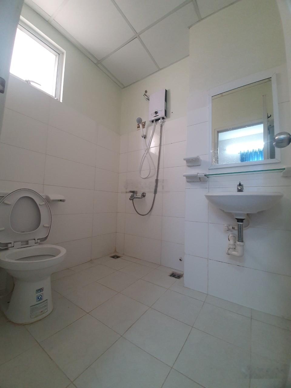 Cả gia đình đi dịnh cư Canada nên cần bán gấp căn chung cư Topaz sau 3 năm gắn bó