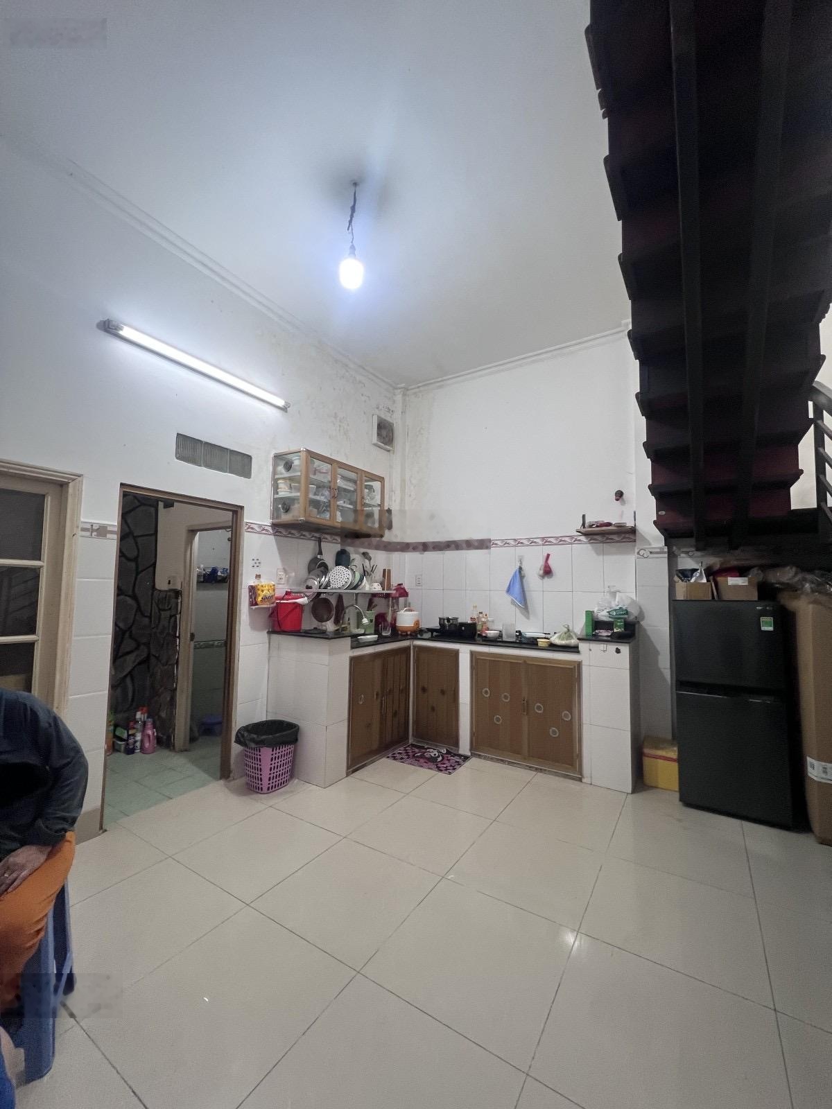 Bán Gấp Nhà 2 Tầng, 4.6x10, Đường TÂN KỲ TÂN QUÝ, Tân Phú, 4.35 Tỷ