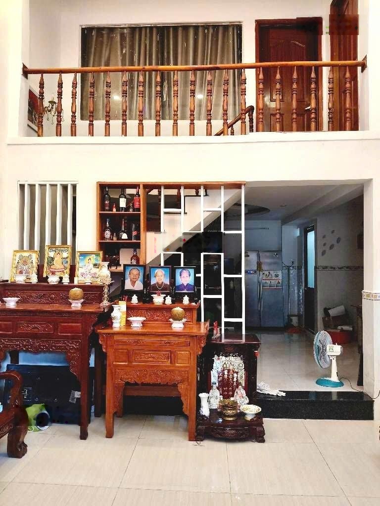 Hẻm xe tải Nhà 2 tầng đường TÔ NGỌC VÂN, phường THẠNH XUÂN,Q12 85m²(6,7x13)