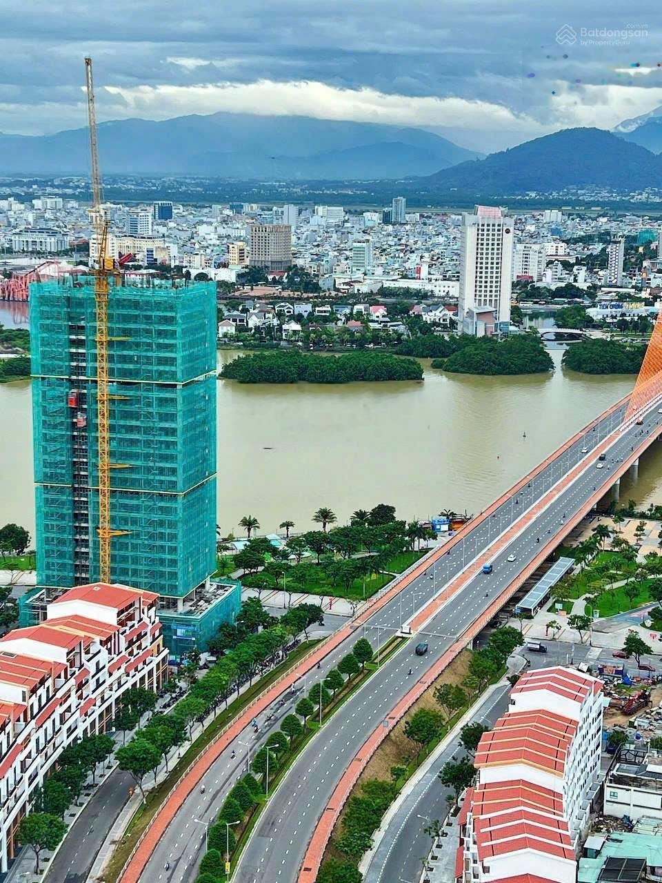 Bán căn 1PN + full nội thất view pháo hoa giá tốt