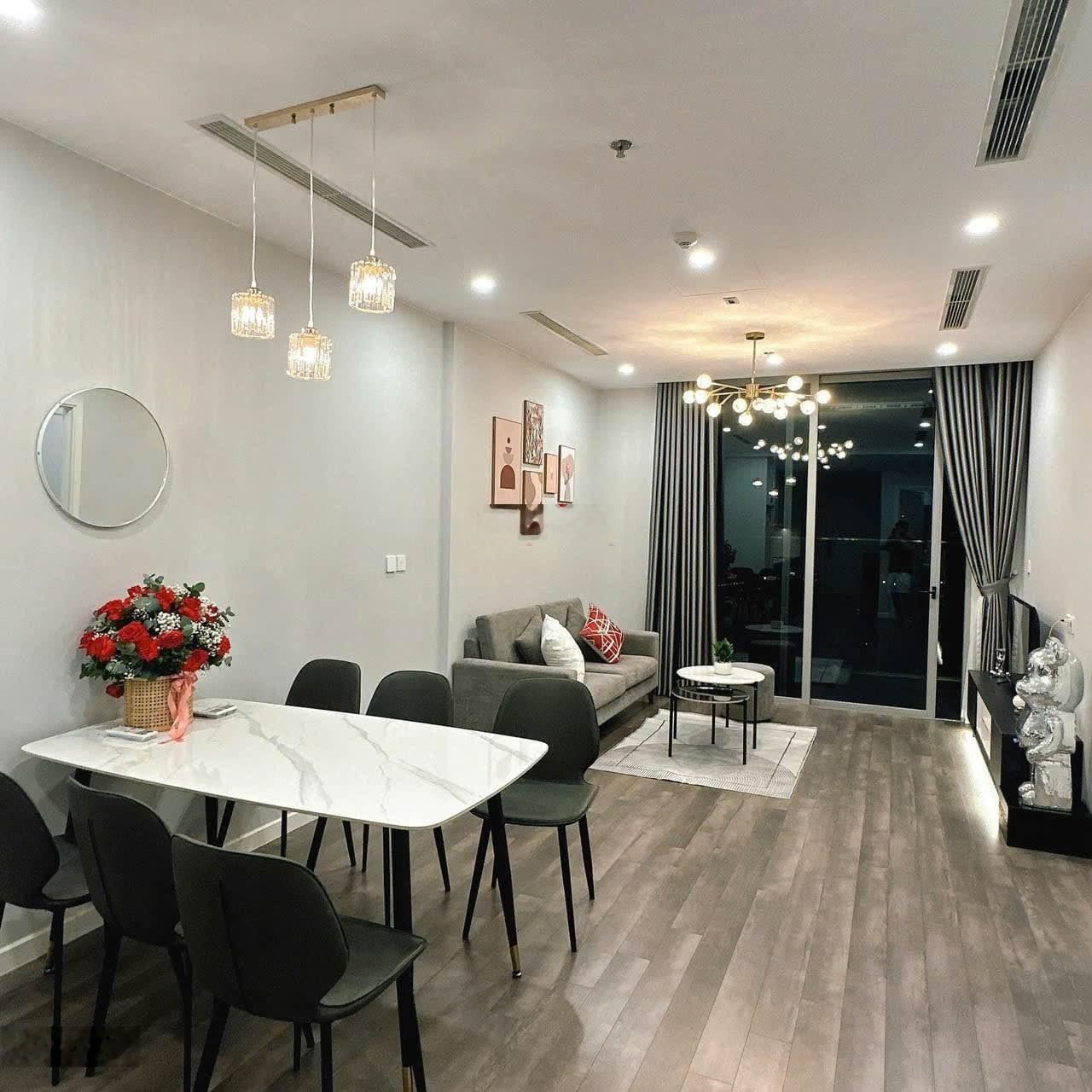 Cho thuê CHCC Hongkong Tower. Căn góc tầng 12 tháp B 45m2 full NT đẹp. Giá 14 tr/th. LH: 0866562179
