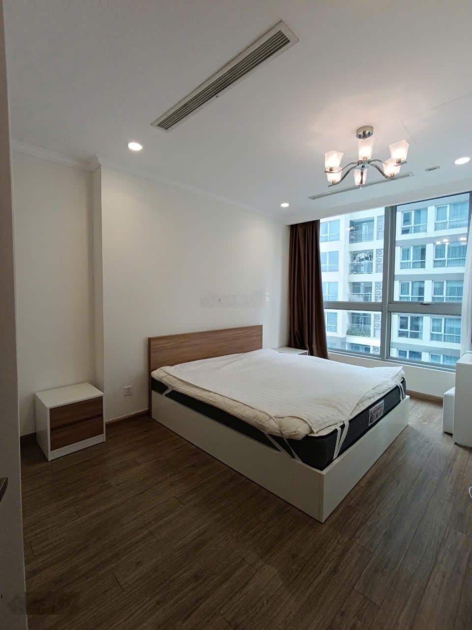 Chính chủ cho thuê 1PN full nôi thất cao cấp, thiết kế sang trọng view thoáng, dọn vào ở ngay