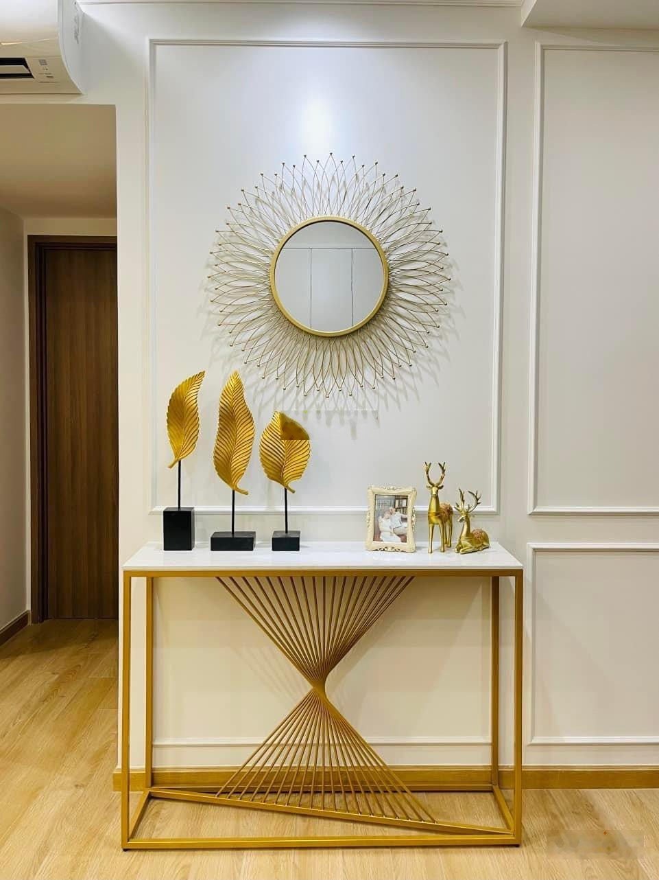 View hồ sinh thái, giá 5.15 tỷ - Bán gấp 2PN Emerald, full nội thất, sẵn sàng công chứng