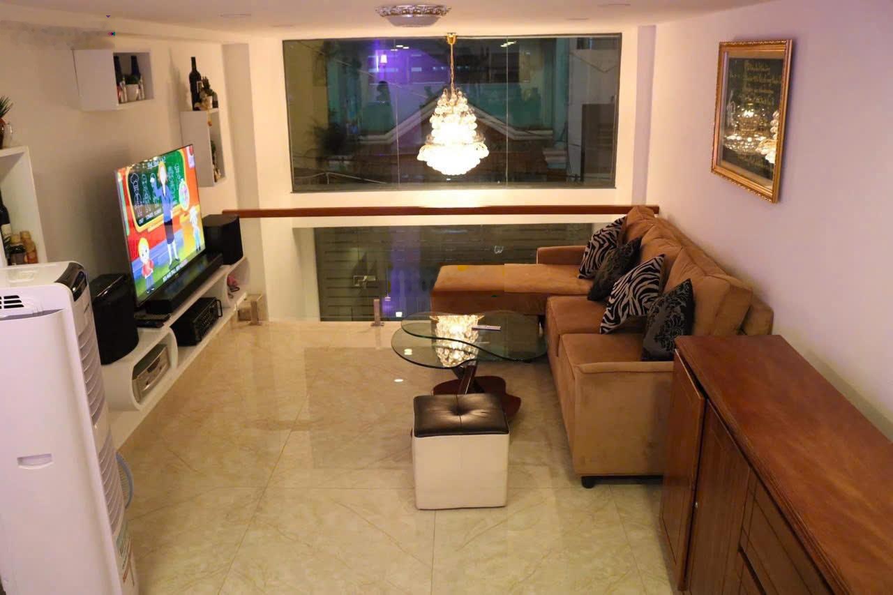 Bán nhà hẽm hơi nguyễn đình chiểu quận 3 dt 3.2 x 10m 32m2 5 tầng sân thượng giá 9 tỷ tl