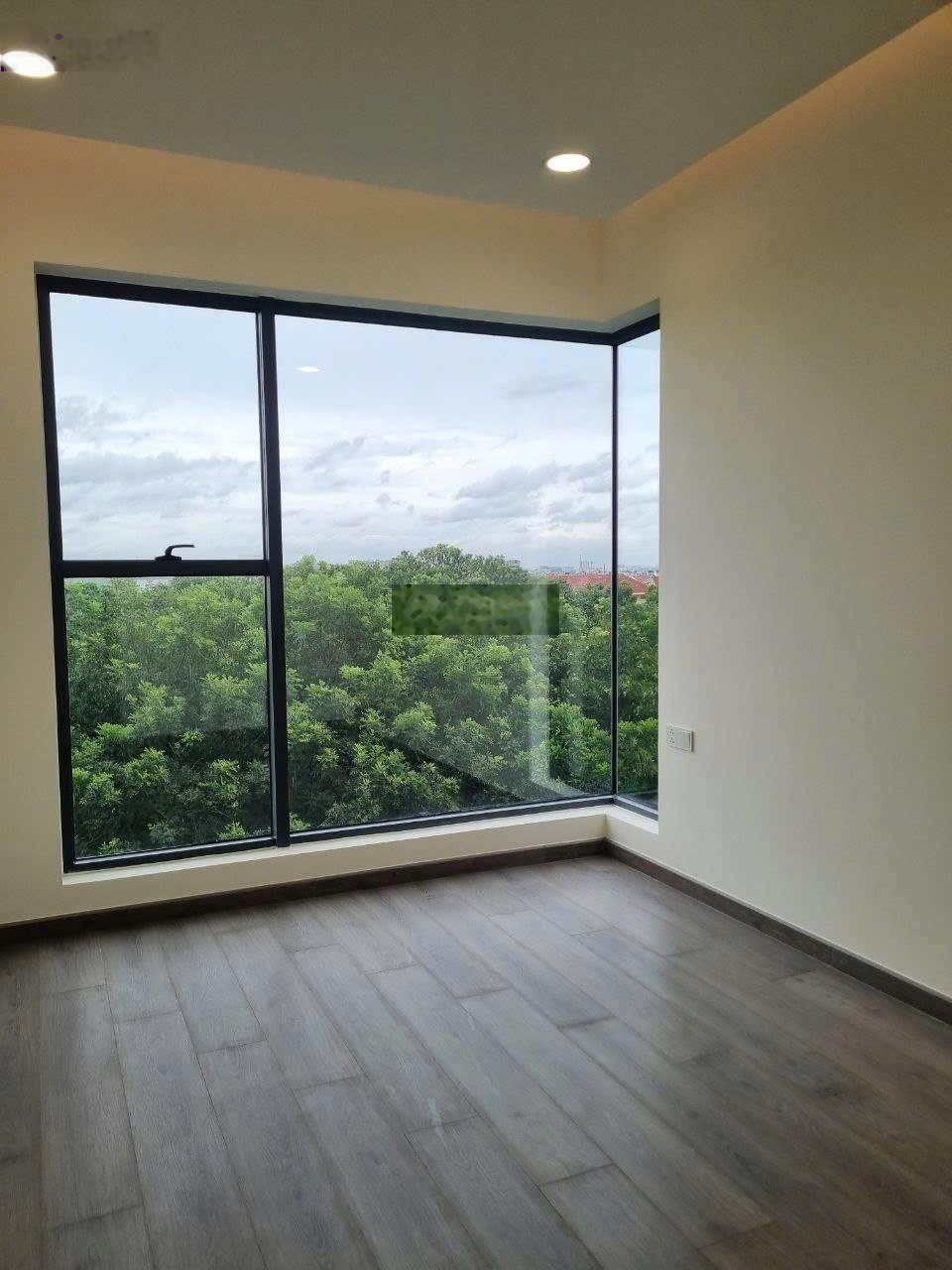 Cho thuê căn hộ tại Diamond Centery, 19 triệu bao suất oto, 120m2, 3PN3WC phân khu cao cấp Celadon