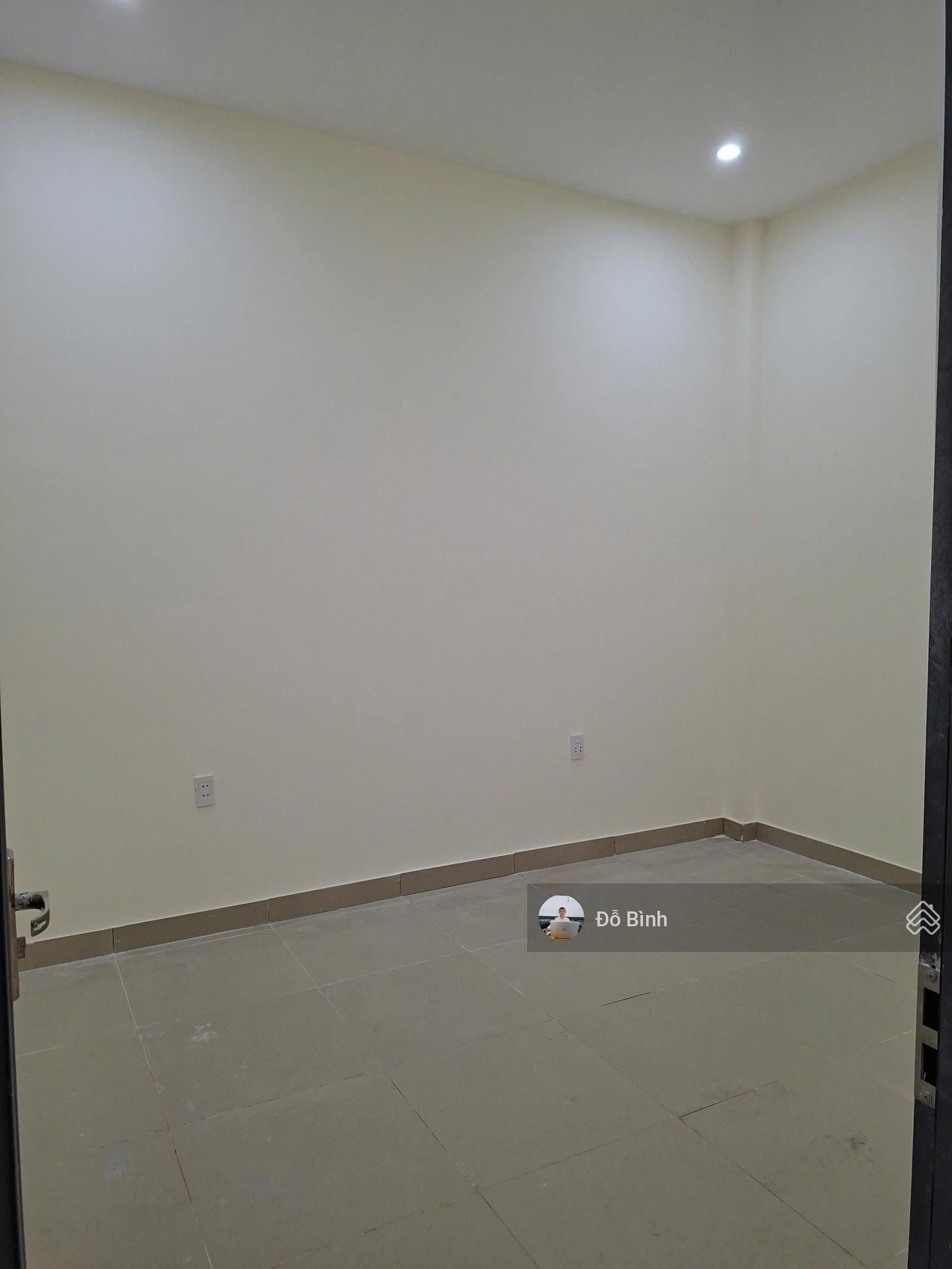 Cho thuê nhà 2 tầng - đường phan văn đáng - 3pn - 2wc - trục đường chính