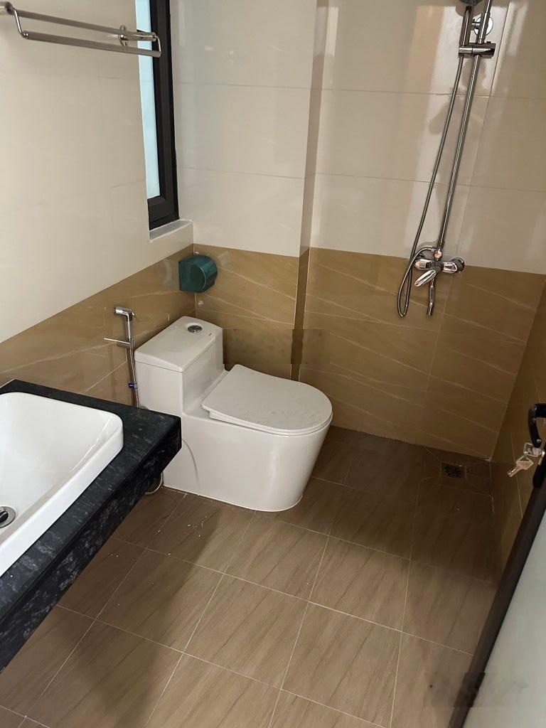 Siêu phẩm 5 tầng 35m Bắc Từ Liêm Ô tô 7 chỗ đỗ cửa cách điểm đỗ 100m