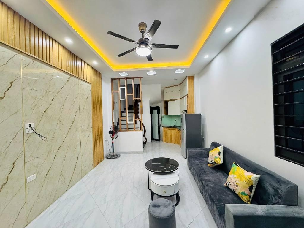 Bán nhanh siêu phẩm nhà đẹp ở ngay- ô tô 2 bước chân- đầy đủ tiện ích