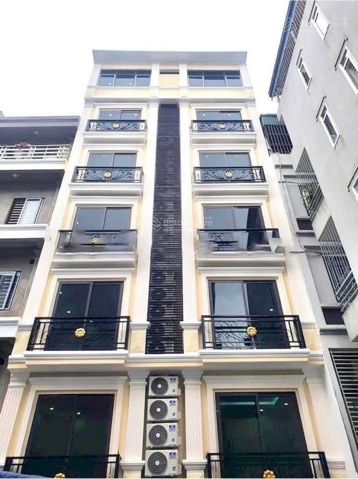 Bán chung cư mini lương thế vinh 90m2 8tầng 25 phòng doanh thu 2 tỷ/năm giá hơn 30 tỷ