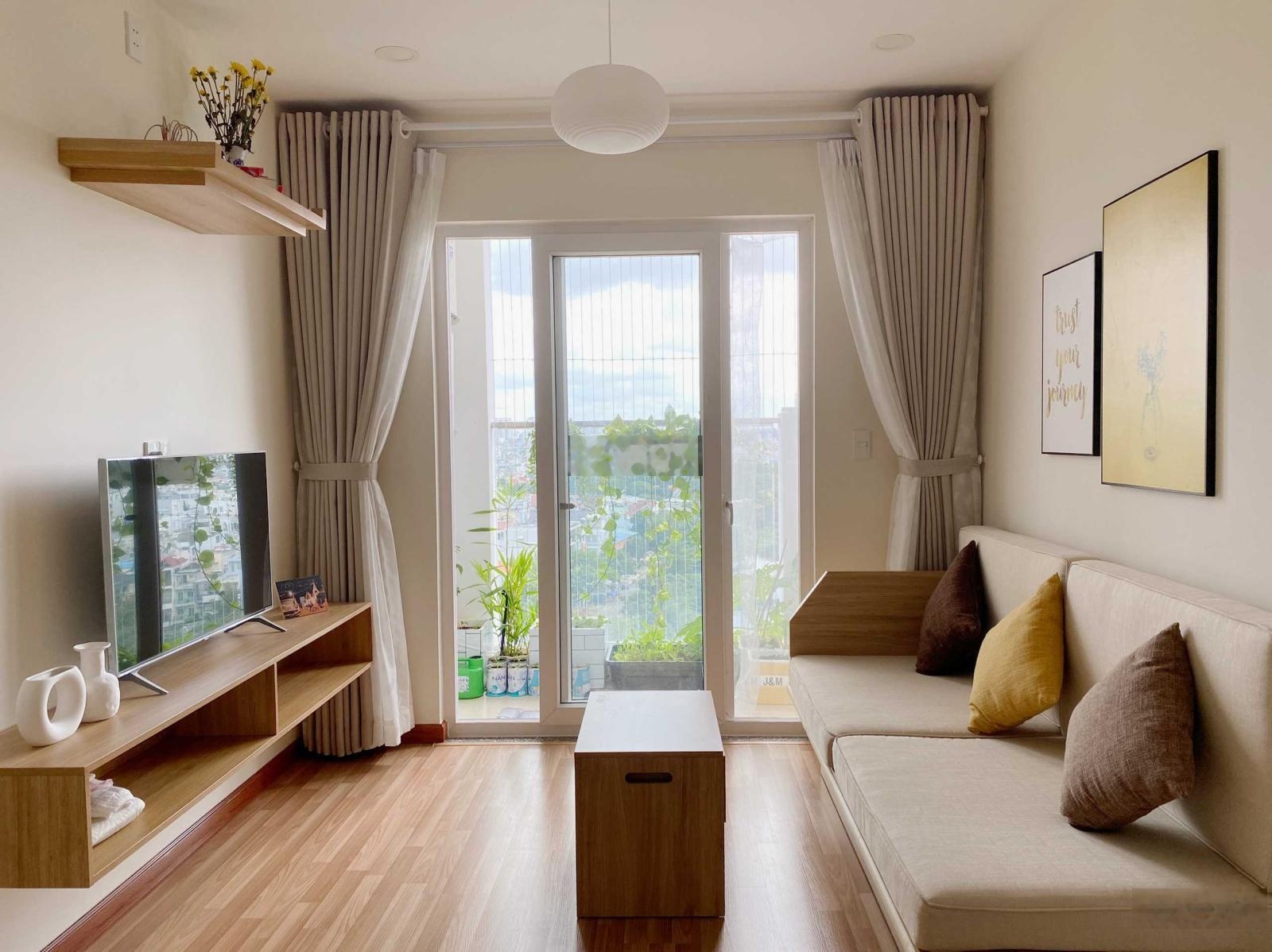 Chuyên cho thuê Diamond nhà trống 7 - 8 triệu, có nội thất 9 - 10 triệu. Nhà sẵn chìa khóa, ở liền