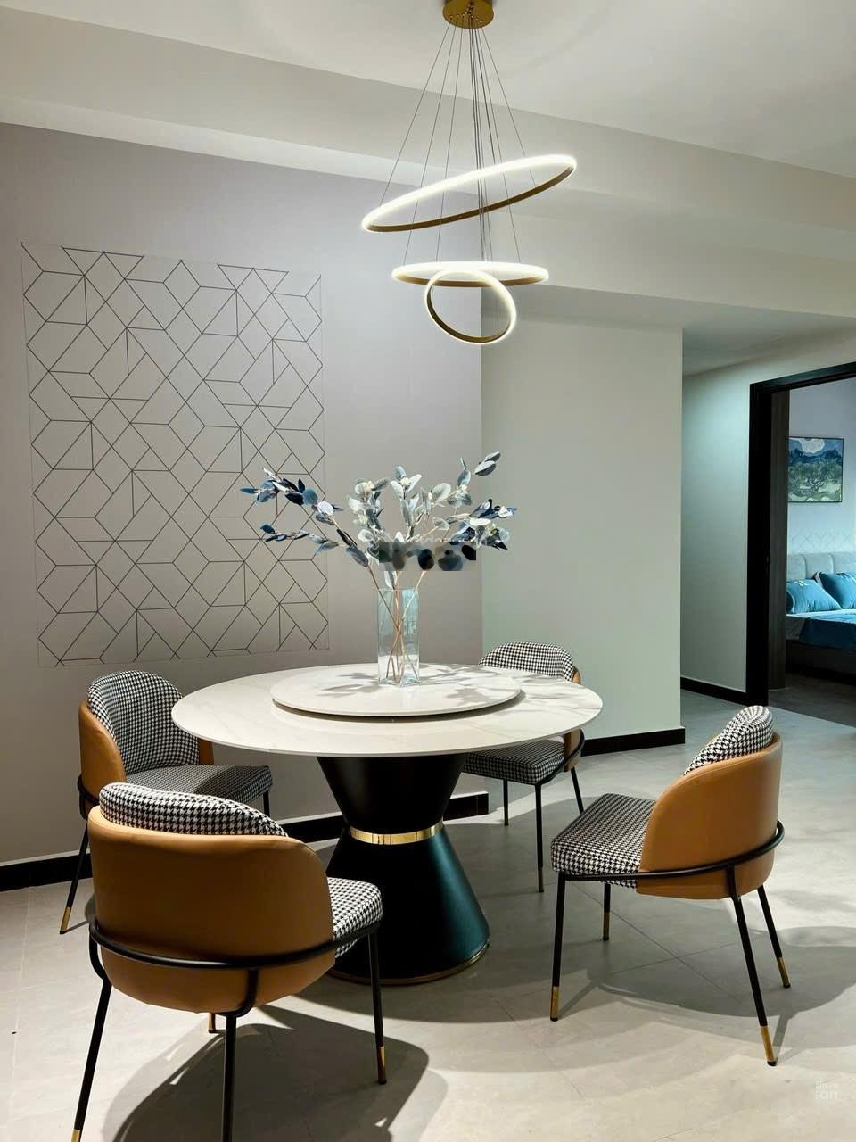 Pkd cho thuê delasol 2pn full nt giá 23tr giá tốt nhất. lh 0962797667 mr vương