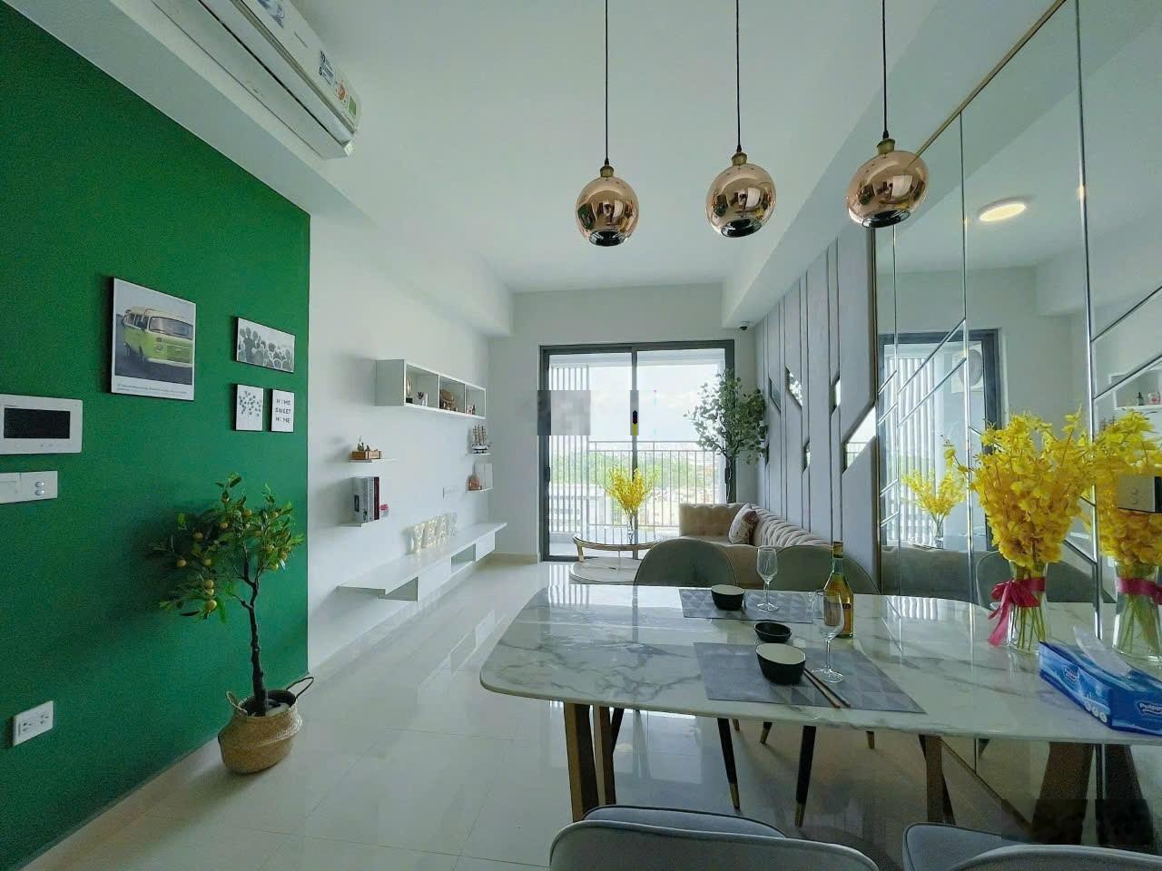 Chuyên khu sân bay giá 17 tr CHCC Botanica Premier, Novaland. LH em: 083375579 call/zalo