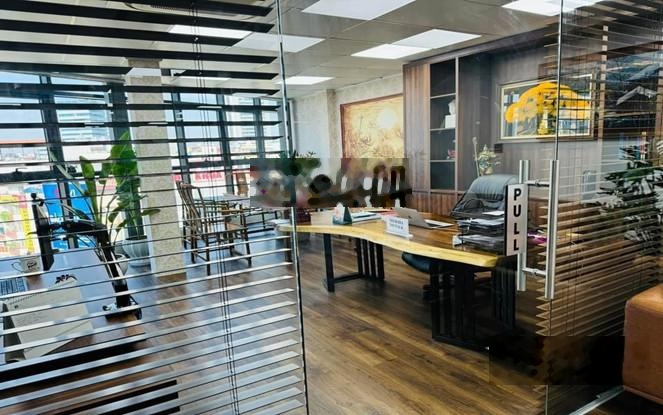 Văn phòng 200m² tại số 201 Trường Chinh - Thanh Xuân. Giá thuê chỉ 35 triệu/th