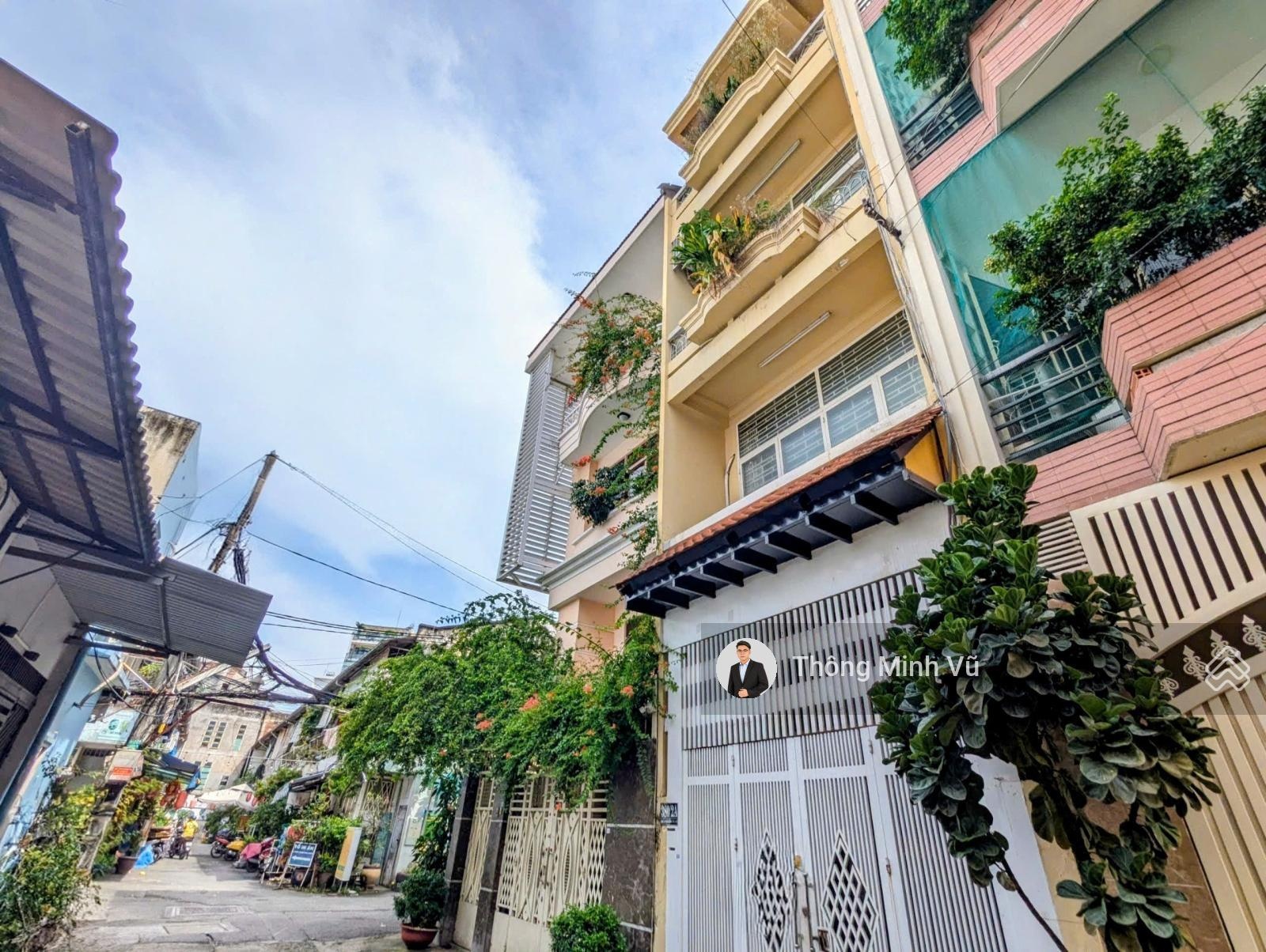 Giảm sâu! HXH - DT: 4x 15 = 59.6m² x 4 tầng, vuông vức hẻm 380 Nam Kỳ Khởi Nghĩa chỉ 18 tỷ