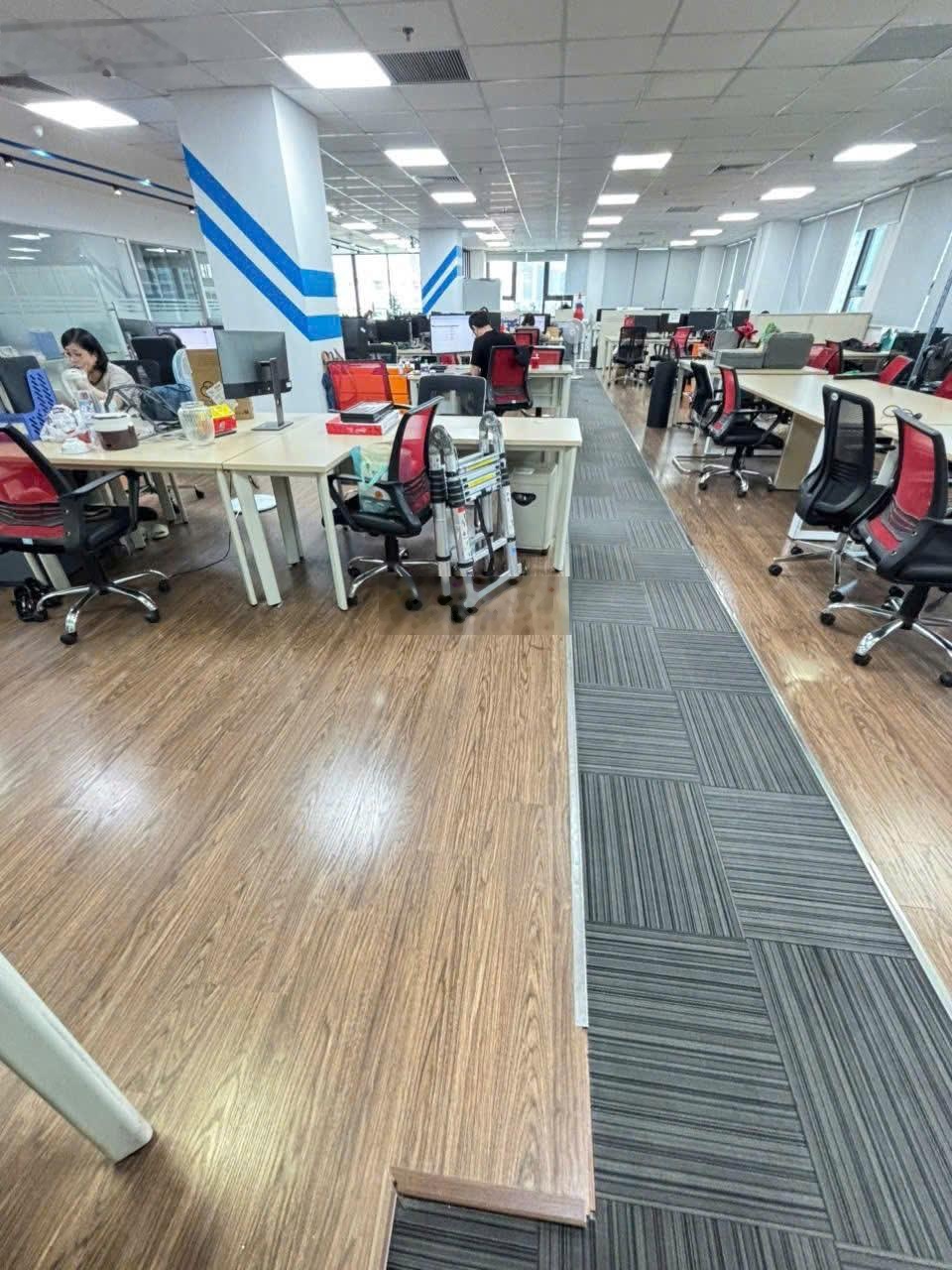 Cho thuê văn phòng 150m² - Ngoại Giao Đoàn, Bắc Từ Liêm - Sàn đẹp, giá tốt