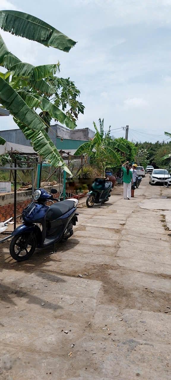 HAILONGREAL: Đất giá: 3.6tỷ, DT: 320m2, 17x19m, thổ cư 169m2, đường 6m, Nguyễn Văn Tạo, Nhà Bè