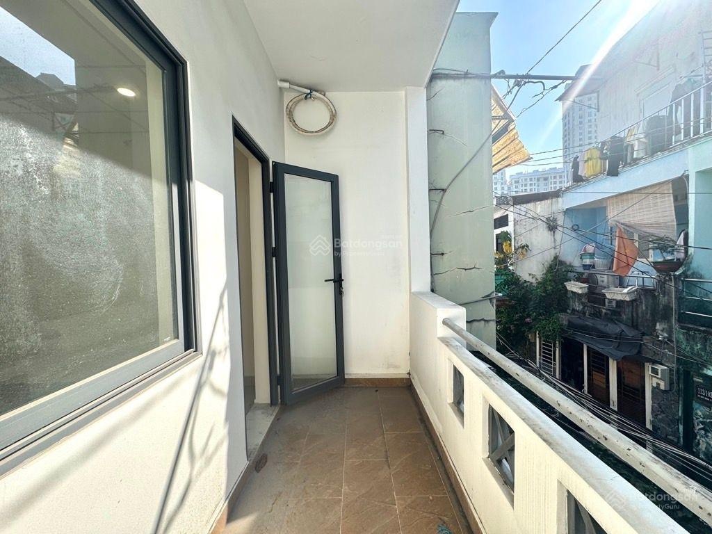 Bán gấp nhà Võ Duy Ninh Bình Thạnh, diện tích lớn 4mx15m, KV an ninh vài bước qua Q1,2. Chỉ 5,45 tỷ