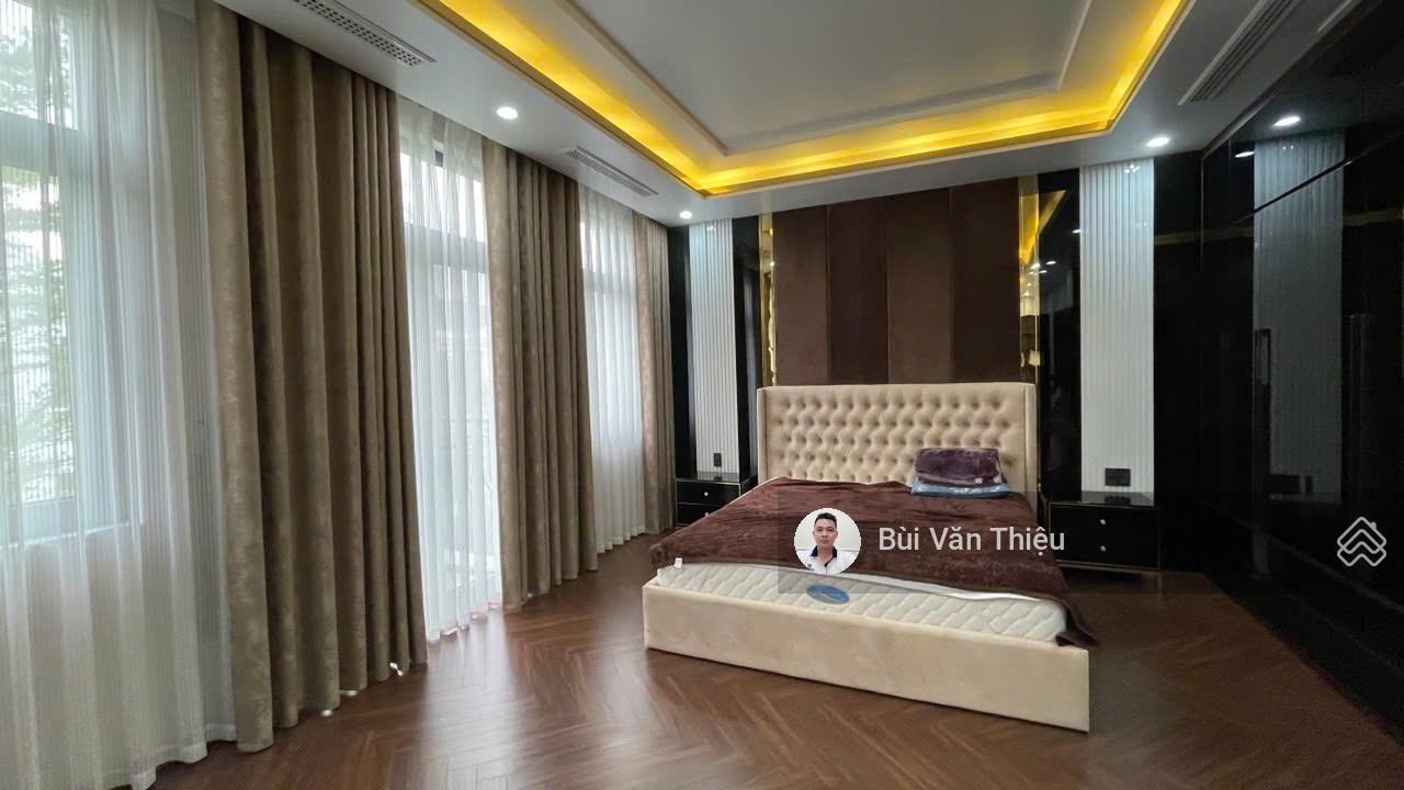 Bán căn song lập Vin Marina - hoàn thiện full nội thất - khu đóng