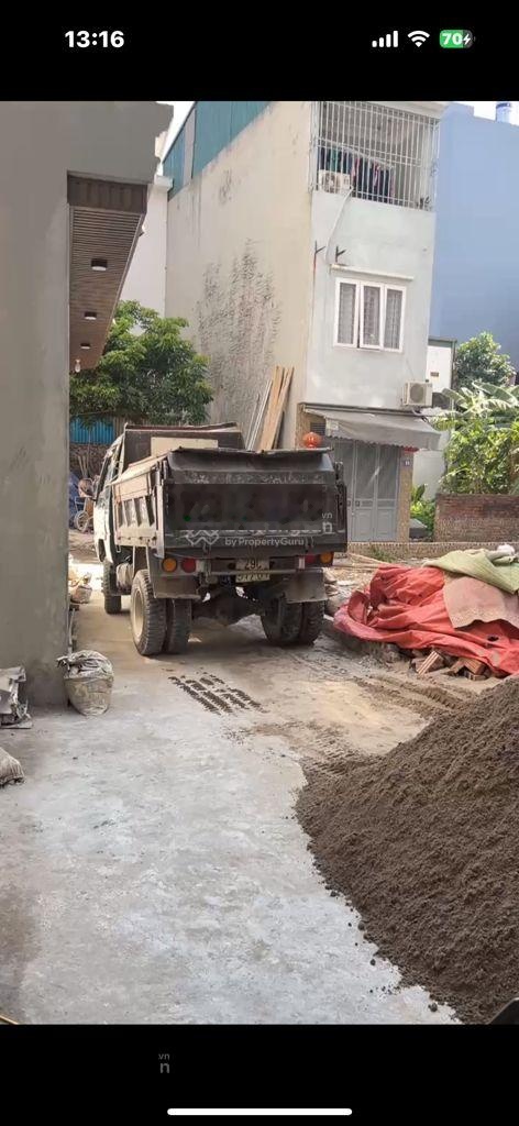 Siêu phẩm nhà đẹp ở ngay - trung tâm giang biên - ngõ rộng- ô tô vào tận nhà giá nhỉnh 6 tỷ