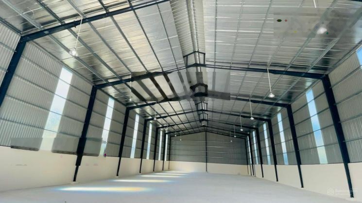 Cho thuê kho xưởng 320m2 - 19 triệu/tháng, đường Lê Văn Quới, Q. Bình Tân