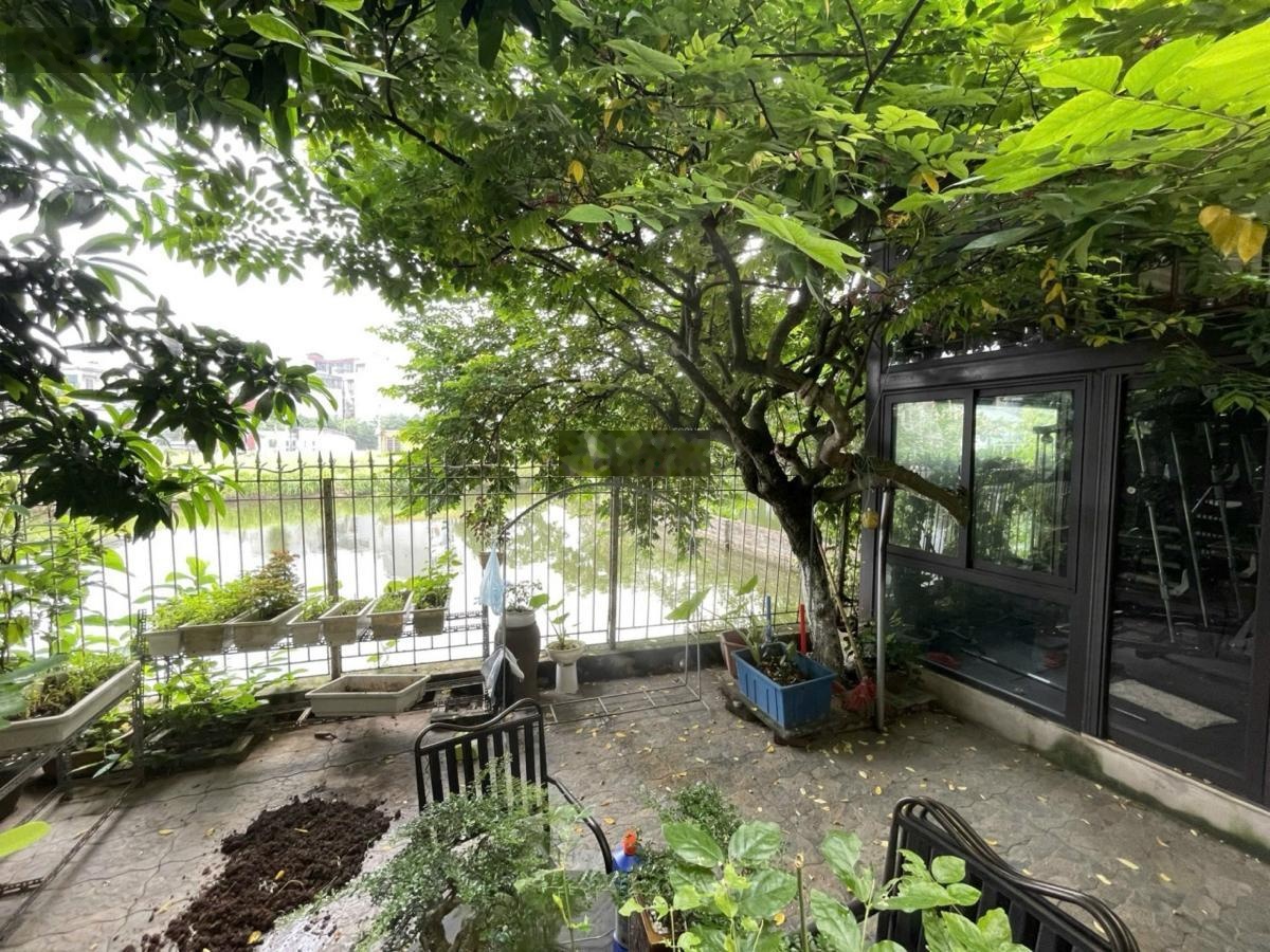 Siêu biệt thự Ngọc Thụy Long Biên Hà Nội gần phố Hồng Tiến 430m2 4 tầng, giá đầu tư 60 tỷ