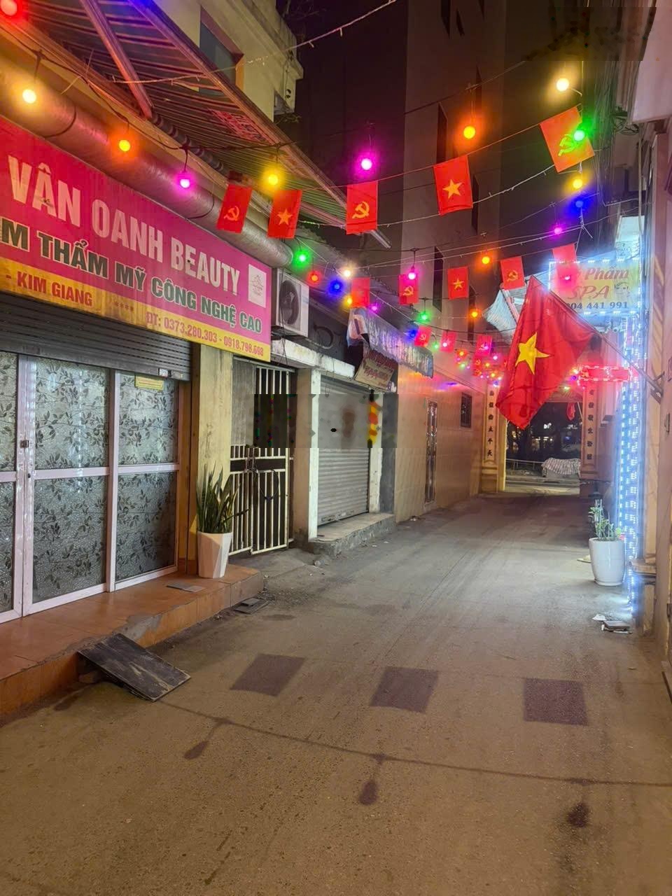 Chính chủ cho thuê cửa hàng mặt ngõ 686 kim giang ô tô đỗ cửa giá siêu tốt