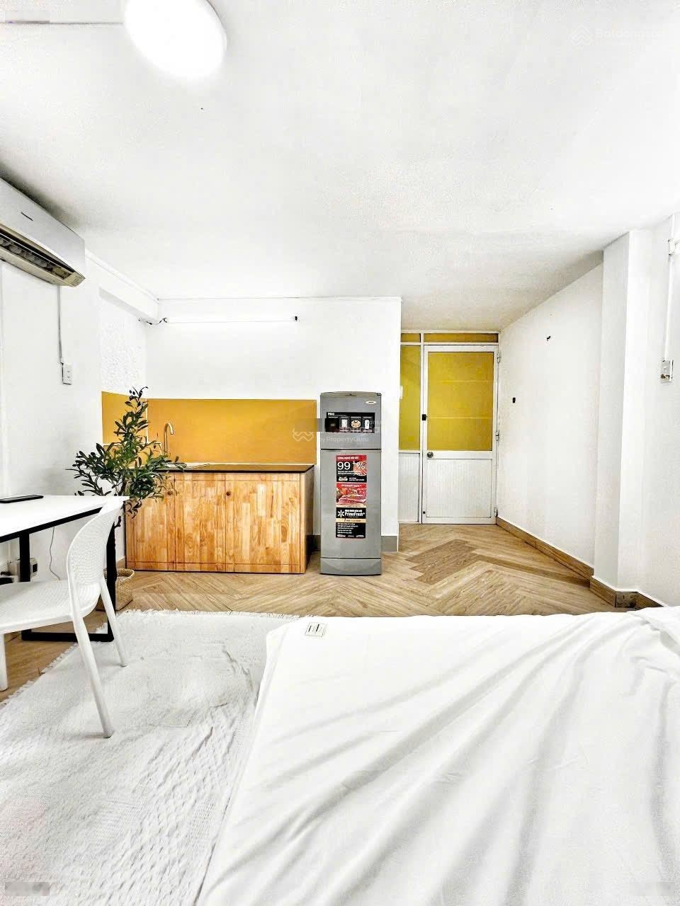 Cho thuê phòng studio cửa sổ thoáng đón nắng , đường lê văn sỹ - gần quận 1 , toà nhà viettel