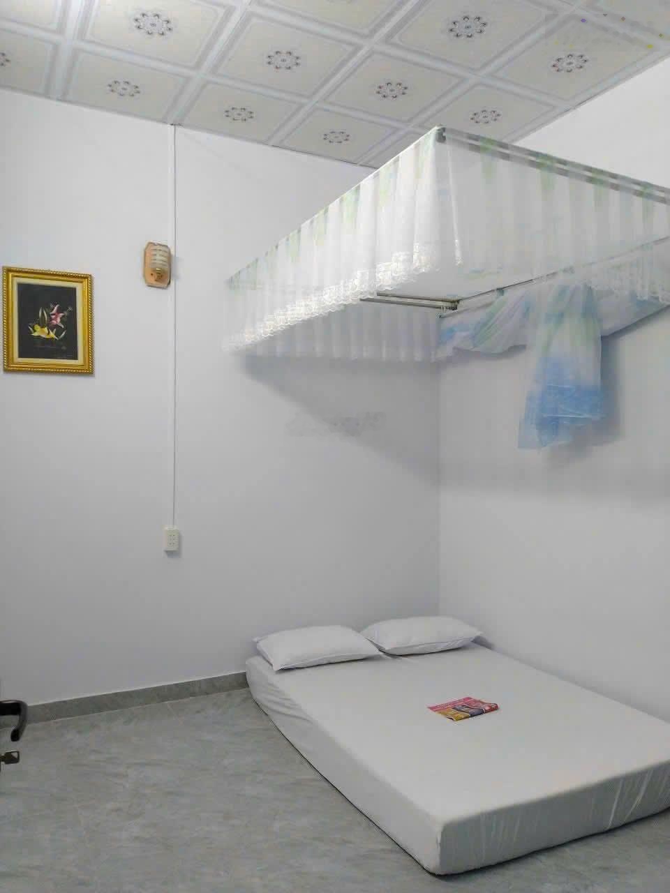 Cho thuê nhà nguyên căn - 2 p. ngủ -đường mai xuân thưởng -p.lâm viên (p8) - đà lạt - 7 triệu/tháng