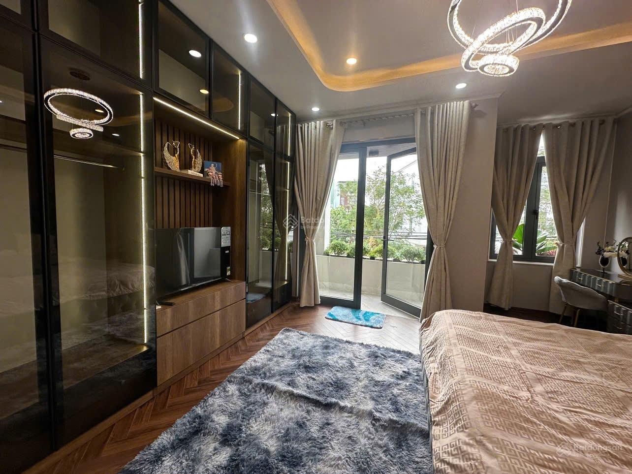 Nhà đẹp HOÀ XUÂN ĐÀ NẴNG Chính chủ cần bán căn nhà 3 tầng 3 mê đường 7m5 NGUYỄN MẬU TÀI, thuộc Đả