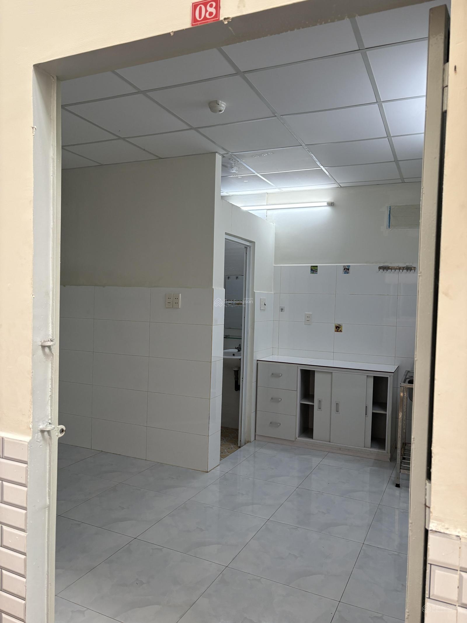 Dãy trọ cao cấp an ninh ,điện nước chính ,khóa vân tay camera kdcdân trí cao ,yên tỉnh sạch sẽ