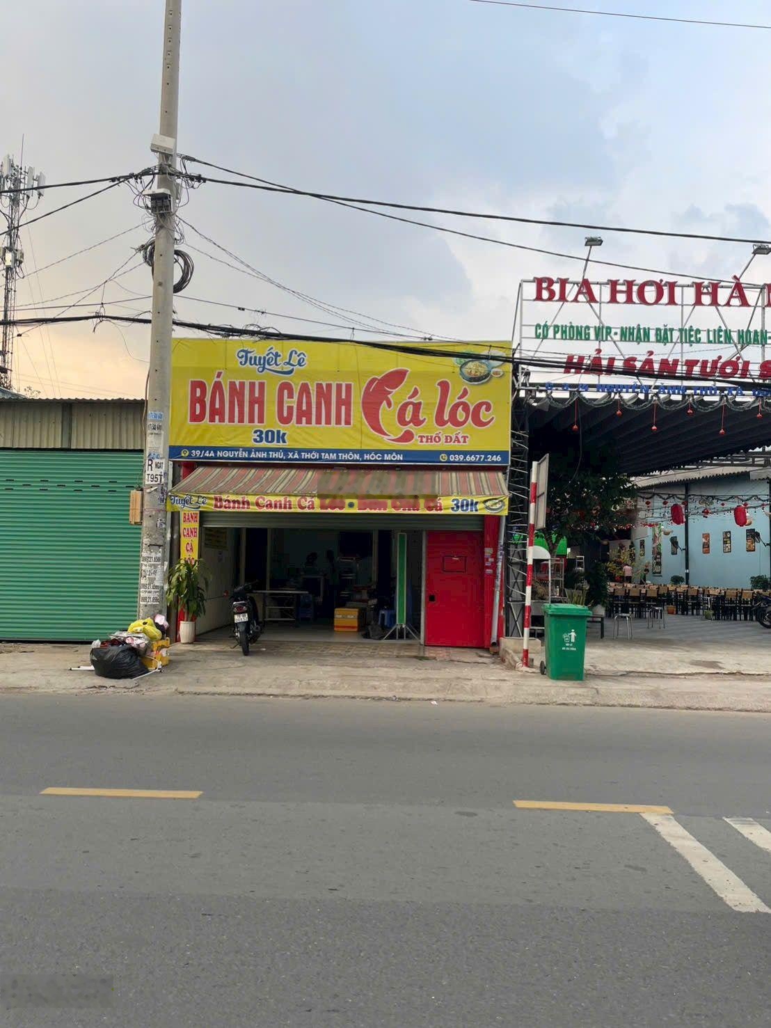 Bán Nhà Mặt Tiền Nguyễn Ảnh Thủ, Hóc Môn, 10.5mx30m, Cấp 4 Suốt, 2 Sổ Riêng, Giá bán: 24.590 Tỷ