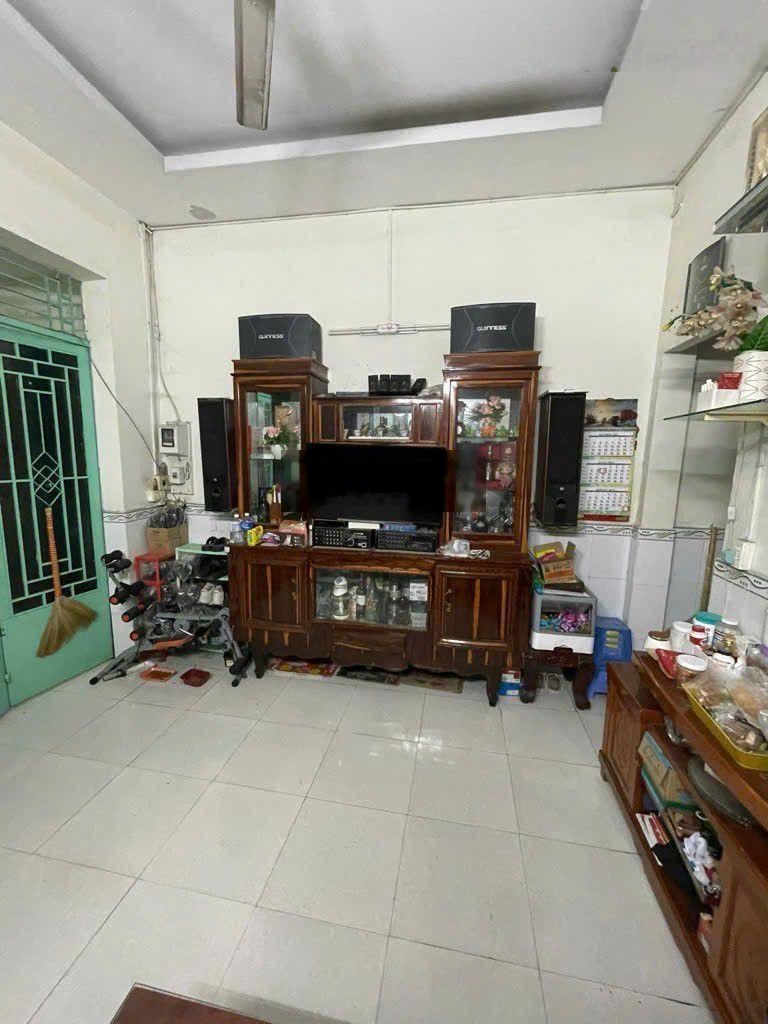 Nhà 1 trệt lầu HXH 65M2 4PN gần chợ hiệp bình, chỉ 5.8 tỷ thương lượng