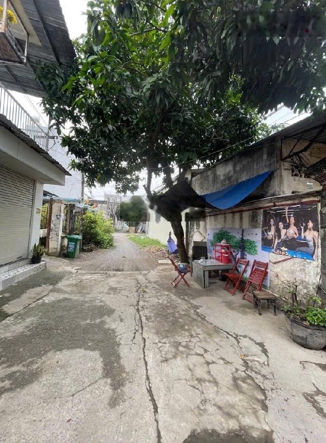 Bán gấp dẫy nhà trọ 18 phòng gần vinhomes hóc môn 28x12,5m=348m2