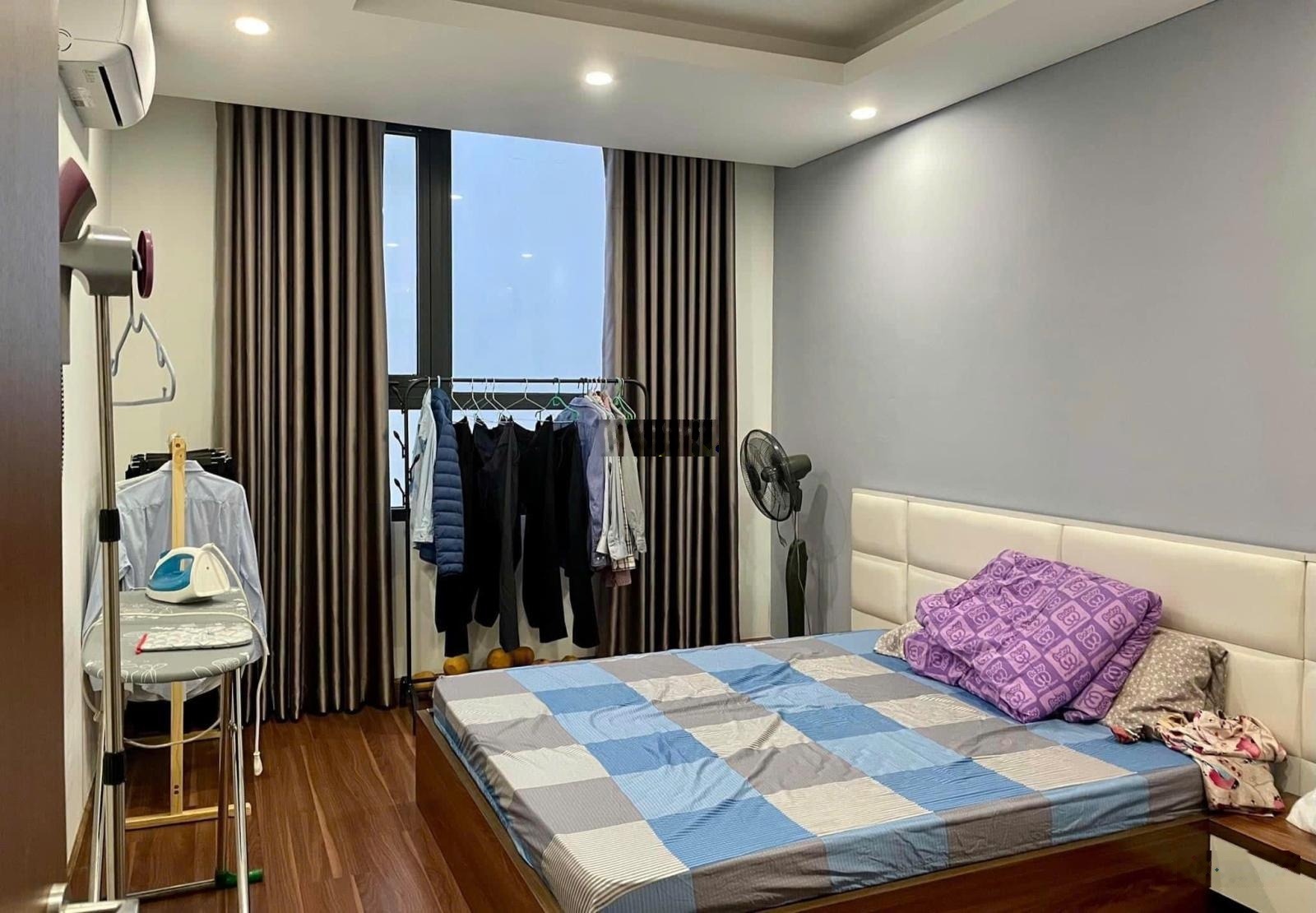 Chính chủ cần cho thuê căn hộ góc 3PN 2WC, 101m, full đồ, view hồ, toà N01T5 Ngoại Giao Đoàn, 15tr