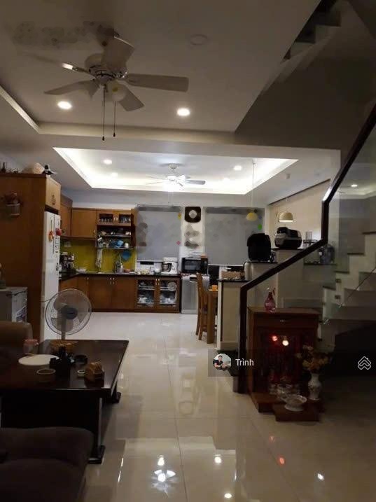 Hàng mới - bán nhà ( 5x15m ) hầm + 4 lầu - mt đường số - tân kiểng - quận 7