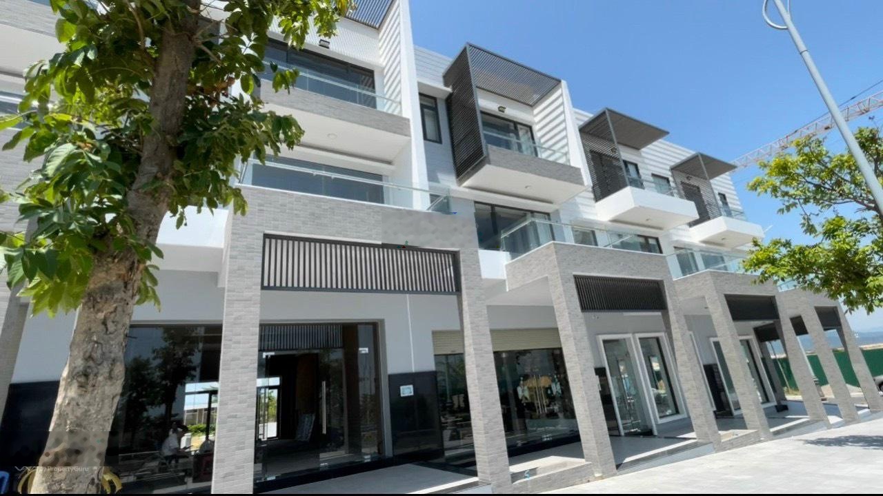 Lô đất Para Grus cuối cùng giá tốt 16 tr/m2 - View sân golf và biển Bãi Dài