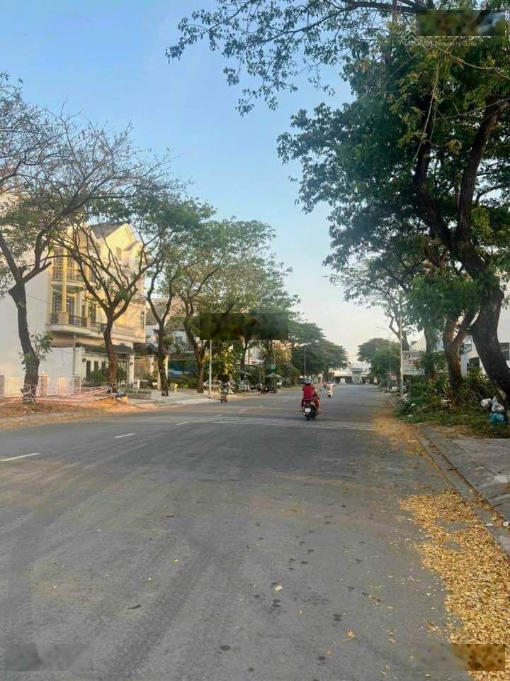 Chủ cần bán 1 số nền sổ KDC Phong Phú 4, Khang Điền Bình Chánh. 5x20m - 6.2 tỷ, 8x18m - 9 tỷ