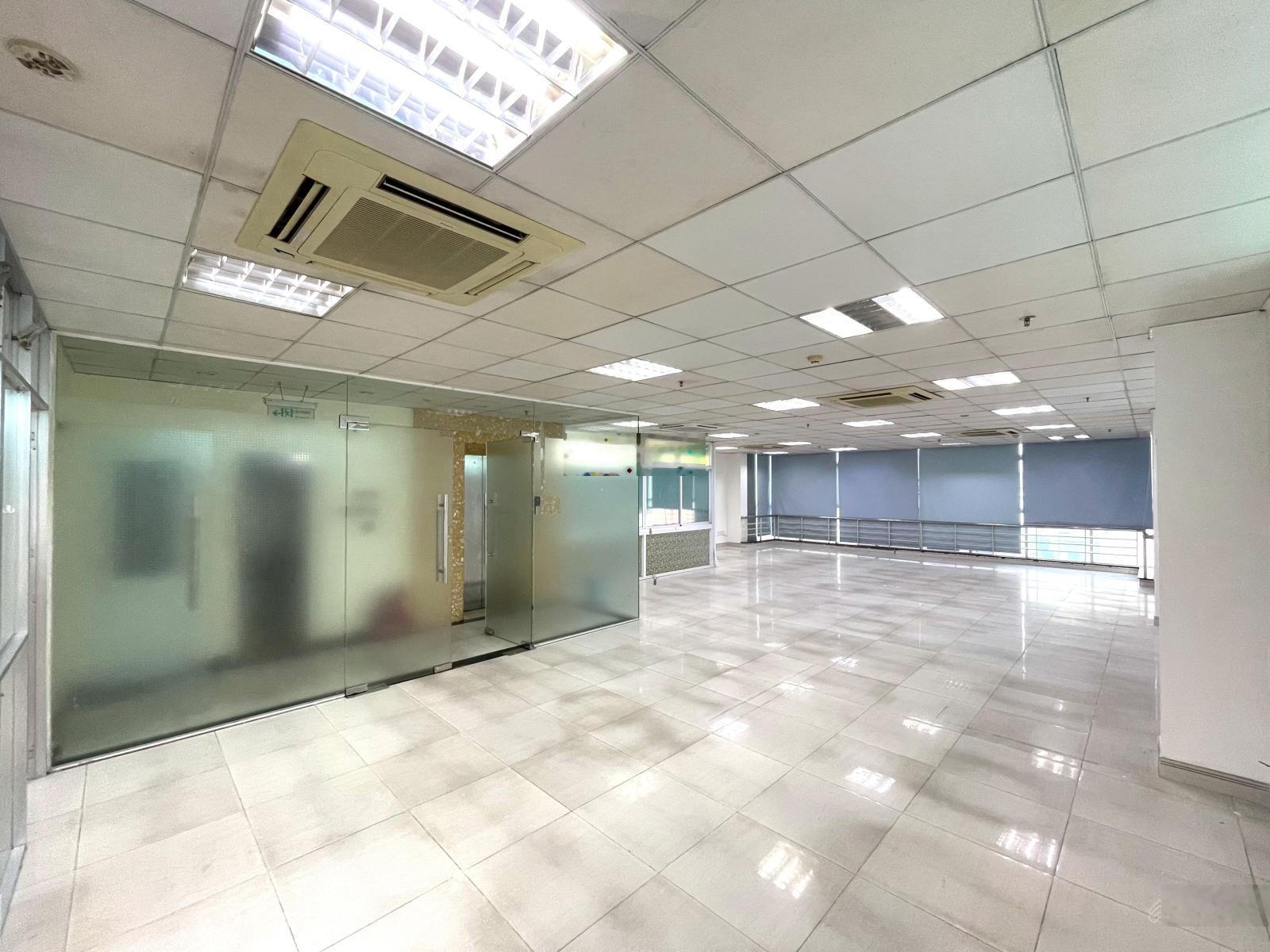 Duy nhất! 1 phòng 112m2 giá 28 triệu - cao ốc Blue Sea