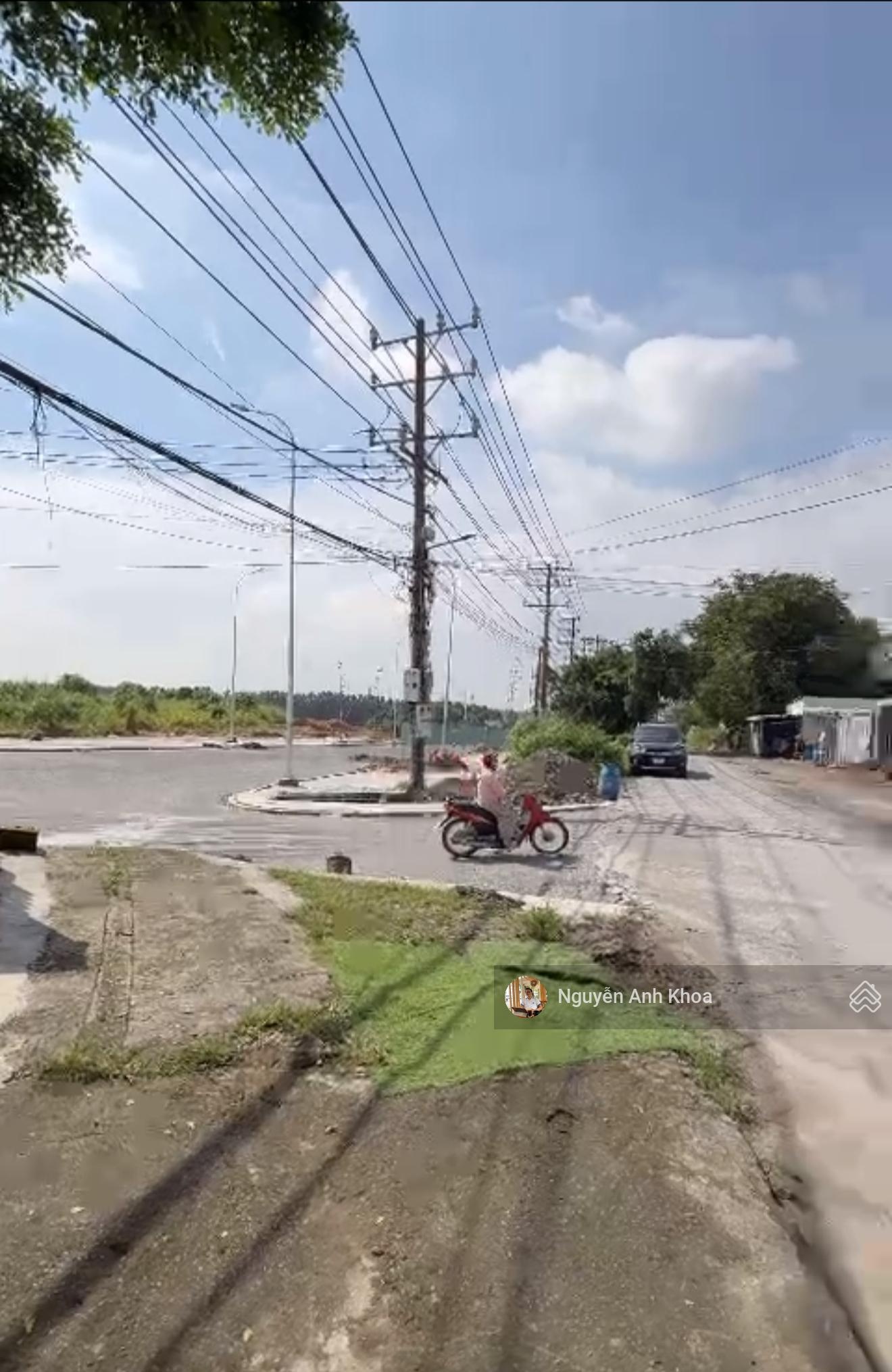 Bán đất mặt tiền đường Ống Nước sát Tôn Thất Tùng, P. Đông Hòa gần Bcons City giá chỉ 11,5 tỷ