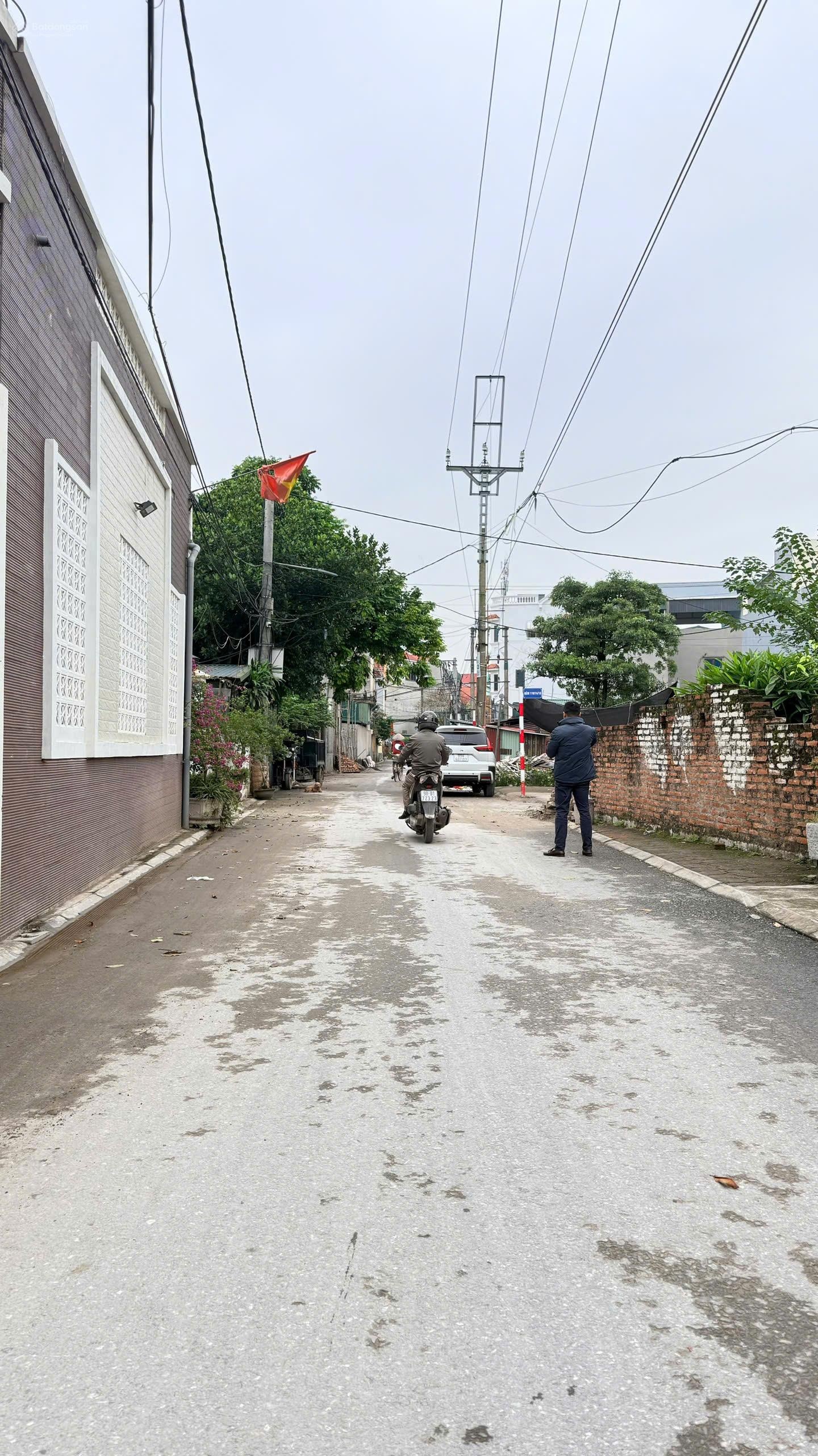 Bán đất thanh khương, đường rộng, 70m2, mt4,5m, bán gấp trả nợ ngân hàng, lh: 0977284900