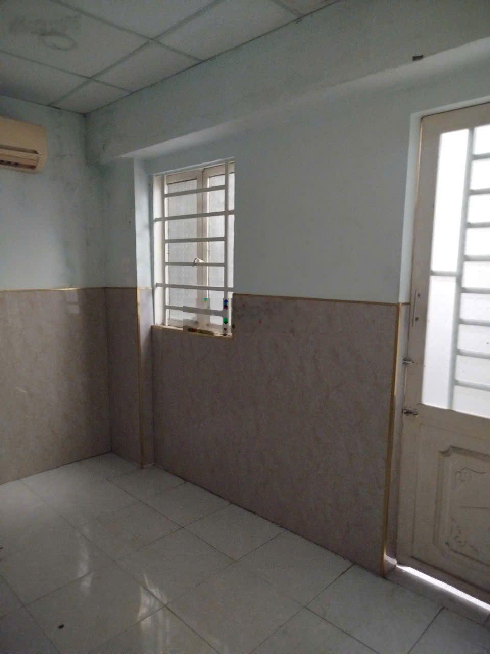 Bán nhà 1 trệt 3 lầu Đường Nguyễn Thái Học Q1, Chợ Cầu Muối