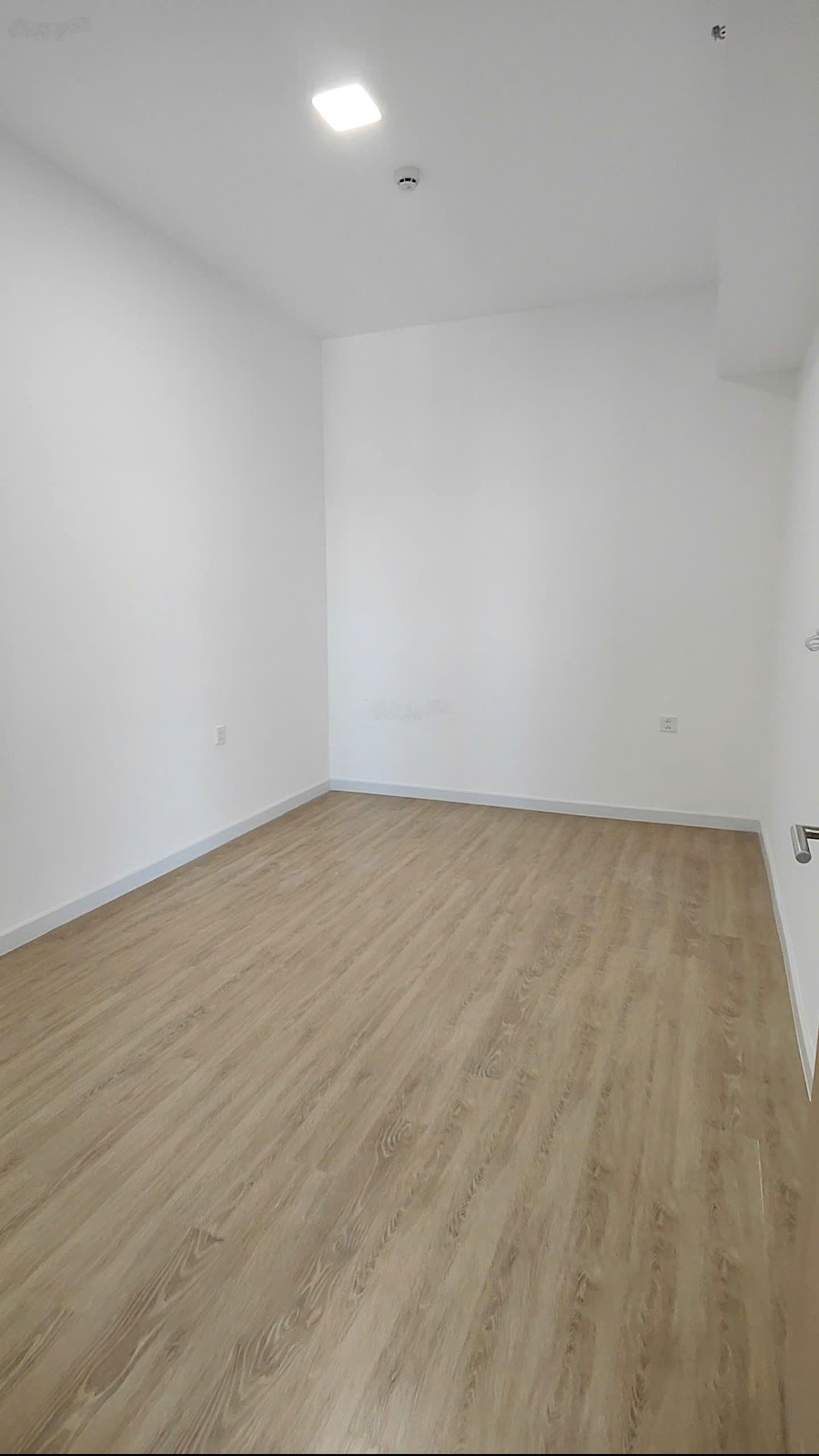 Bán căn hộ 55m2 Thủ Đức ngay ngã 4 giao Phạm Văn Đồng.