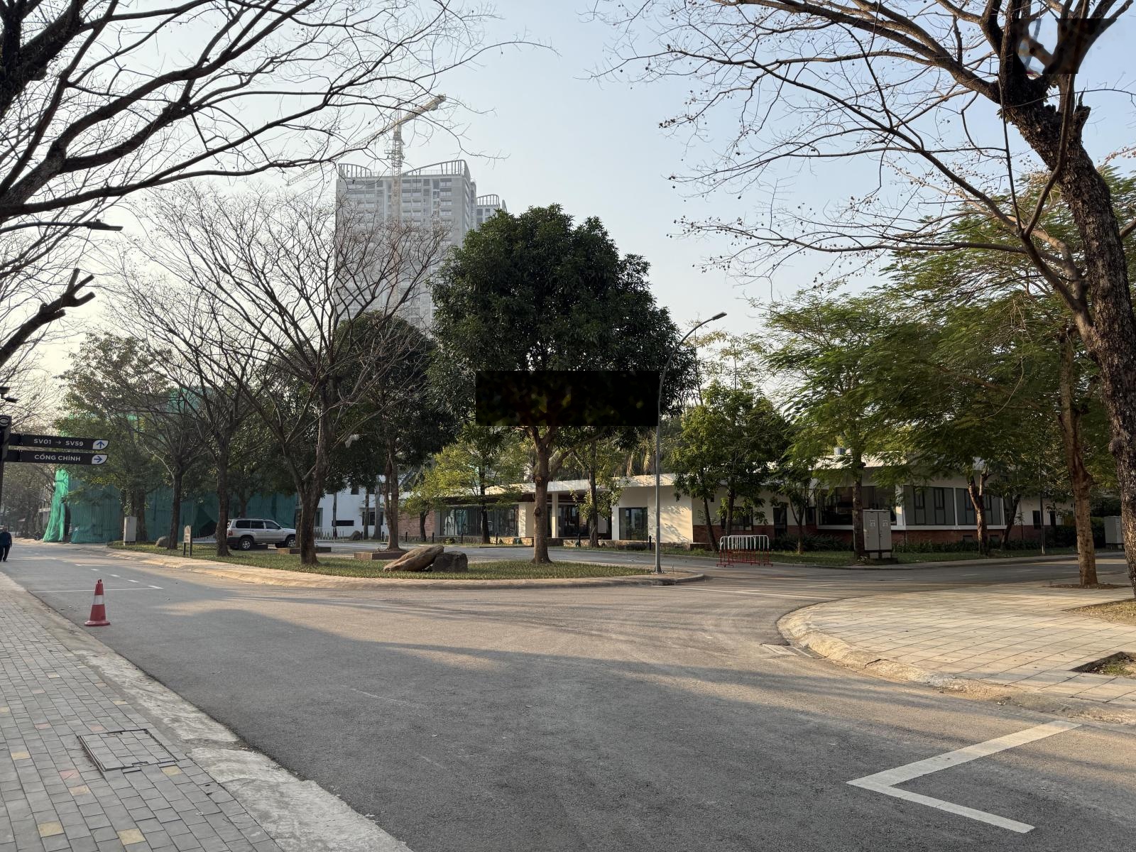 Bán liền kề Ecopark: Spring Valley 80m2, xây thô Giá Tốt