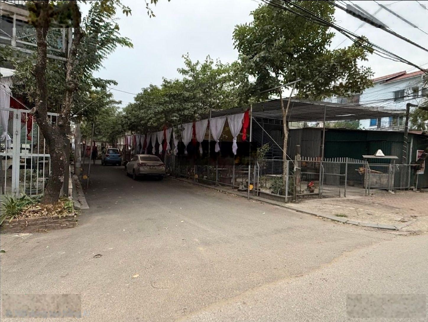 Bán gấp 120m2 phân lô 2 thoáng tại Kênh giữa Nhuế Kim Chung, ở sướng đầu tư sinh lời cao, 15,655 tỷ