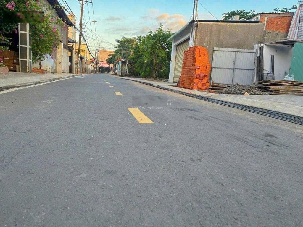 Đất mặt tiền kinh doanh- đường 8m vỉa hè 93/115m (5x23), 7.4 tỷ 1/ Hoàng Hữu Nam, Tân Phú, Q9 cũ