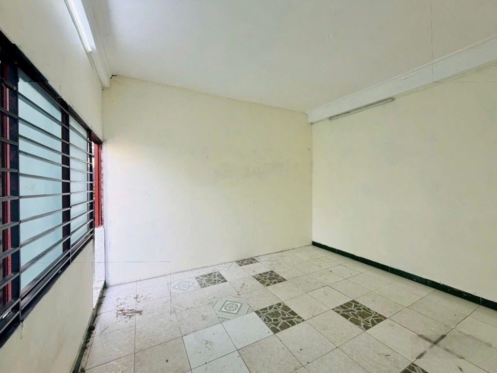 Quận Phú Nhuận - lô góc MT Thích Quảng Đức - DTCN 38,9m2 - DTSD 63m2 - 2 tầng - 13.5 tỷ