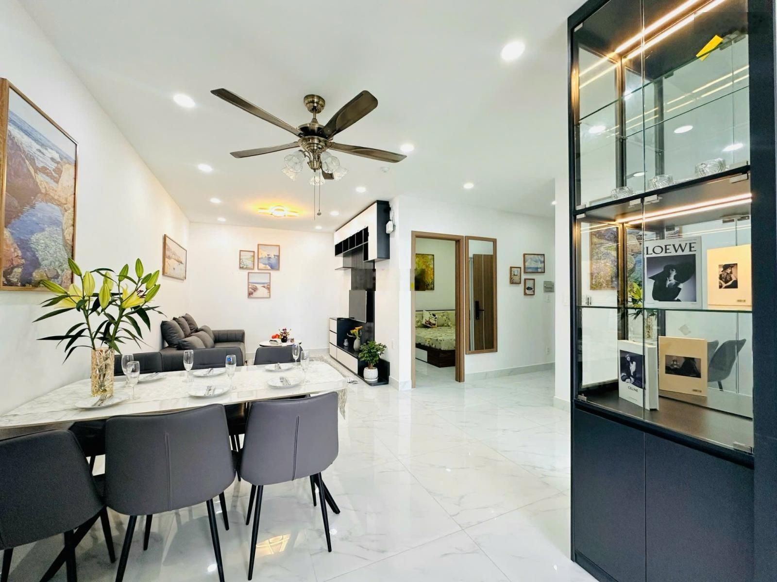 Căn ho view trực diện biển 70,56m2 ngay biển Mường Thanh Viễn Triều giá rẻ nhất tt lh 0989880877